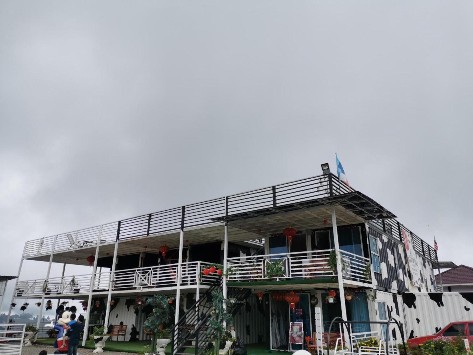 Oyo 89969 Mount Hill Villa Kundasang Ranau Exterior foto